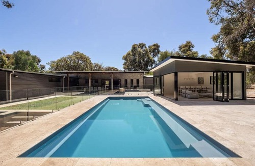 Quindalup House | Old Mill Grove - Bush Escape Near Beaches & Wineries