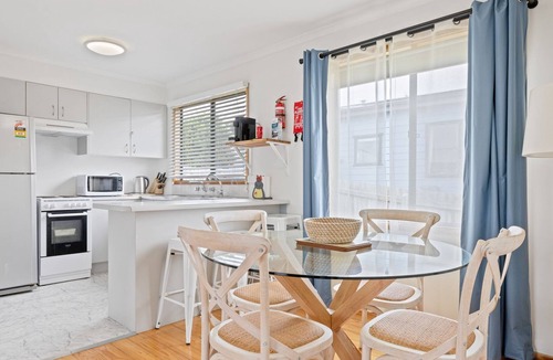Coronet Bay House | Old Sea Dog's Retreat