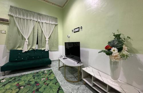 Marang House | Olive Cottage