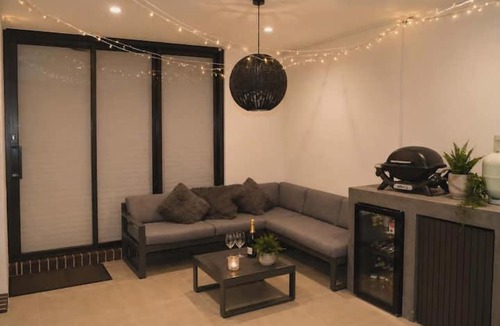 Frankston South House | Olivers Hill Spa and Retreat