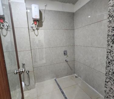 Sehore Hotel | Omisha Stay & Pavilion