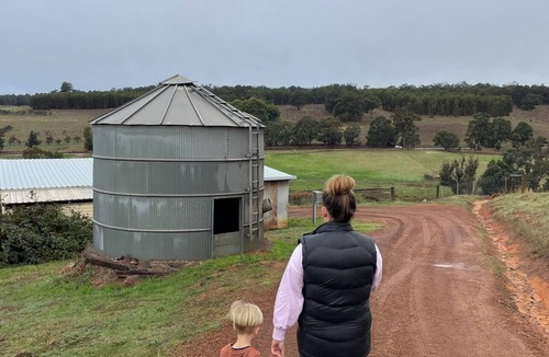 Glenlynn Cottage | On farm accommodation in the beautiful South West of WA.