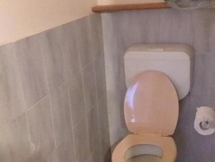 Coober Pedy Bed & Breakfast | Opal House