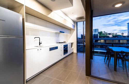 South Brisbane Hotel | Opera Apartments South Brisbane