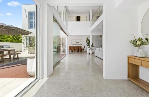 Blairgowrie House | Opulence on Olive - Resort Luxury In Blairgowrie, Opposite Yacht Club