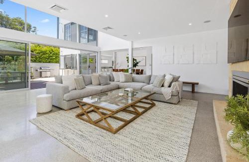 Blairgowrie House | Opulence on Olive - Resort Luxury In Blairgowrie, Opposite Yacht Club