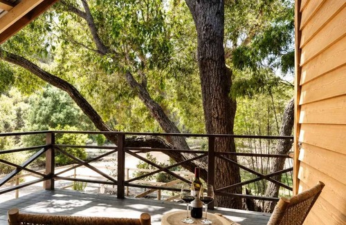 Yallingup Siding House | Orchard Cottage—Romantic Bushland Retreat w/Sauna