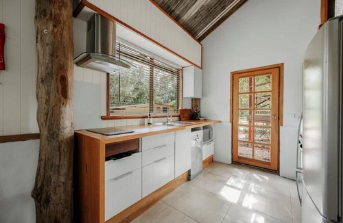 Yallingup Siding House | Orchard Cottage - Romantic Bushland Retreat with Sauna