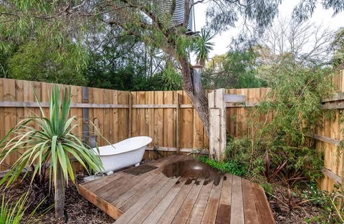 Yallingup Siding House | Orchard Cottage - Romantic Bushland Retreat with Sauna