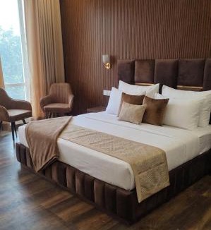 Lansdowne Apartment | Orchards Suites Lansdowne
