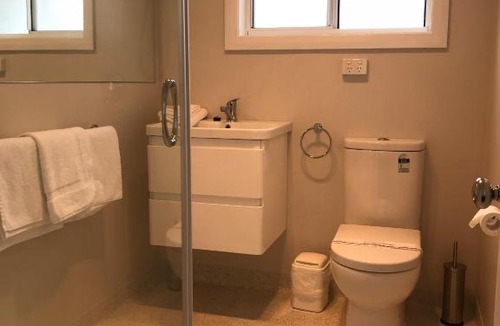 Orford Hotel | Orford Blue Waters Hotel
