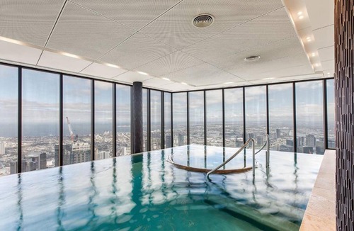 Southbank Apartment | Oriana - Refined Skyline Retreat by Yarra River