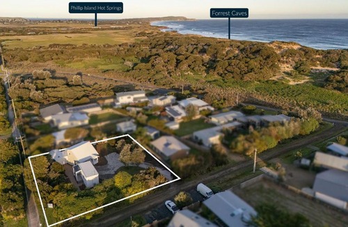 Surf Beach House | Original Beach Retreat