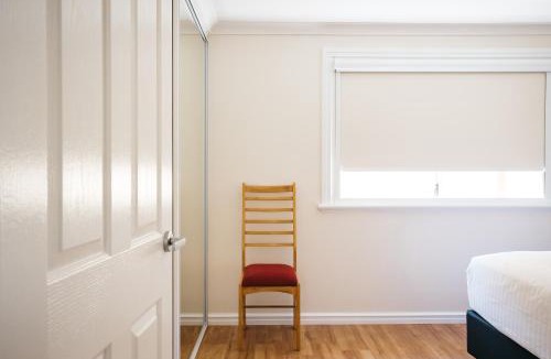 Warrenup House | Owen's Hideaway by the BnB Collection