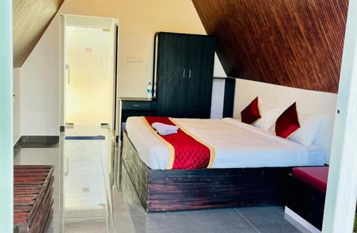 Todupulai Hotel | Oxygen Rain Forest Resort