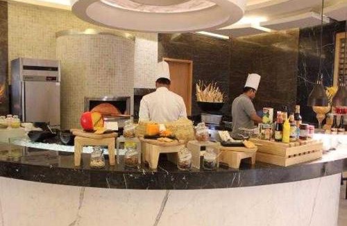 Knowledge Park III Hotel | OYO Hotel Fabulous Inn Near Pvr Ansal Plaza Greater Noida