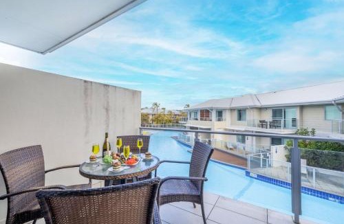 Salamander Bay Apartment | Pacific Blue 244, 255 Sandy Point Rd - pool, aircon, linen and resort features
