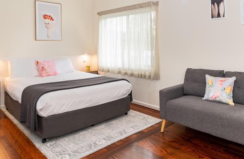 Forster Hotel | Pacific Motel 08