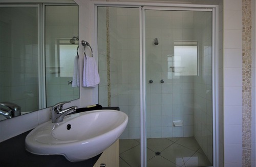 Marcoola Hotel | Pacific Palms Motor Inn