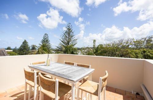 Sunshine Beach Apartment | Pacific Villas 6