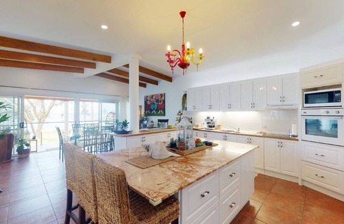 Beachmere House | PALAZZO ON THE BEACH