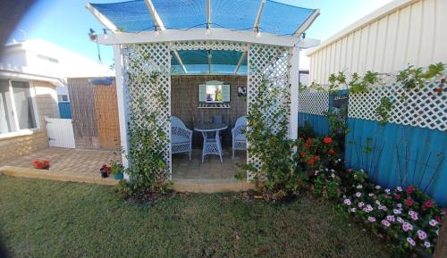 Rockingham Bed & Breakfast | Palm Beach Guest House