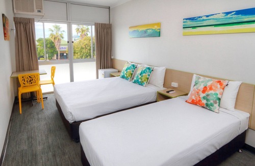 Palm Beach Hotel | Palm Beach Hotel
