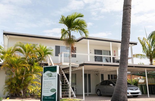 Bowen Apartment | Palm View Holiday Apartments