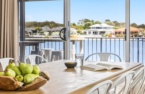 Yamba House | Pandanus - Spacious Waterfront Escape - Holiday Yamba