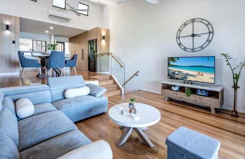 Hamilton Island Apartment | Panorama 4 & Free Buggy - Hamilton Island