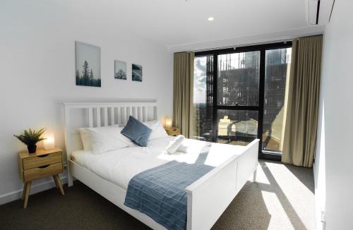Box Hill Apartment | Panorama Apartment Walk to Box Hill Central by GoodLive