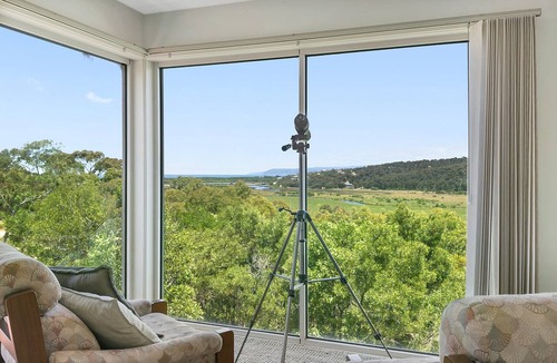 Aireys Inlet House | Panoramic Views - Big house with big views