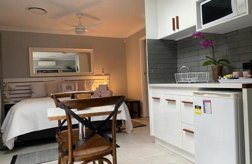 Chapel Hill Bed & Breakfast | Paperbark Bed & Breakfast