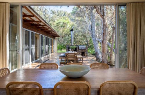 Naturaliste House | Paperbarks I Private Properties
