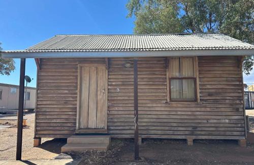 Parachilna Hotel | Parachilna Overflow Accommodation