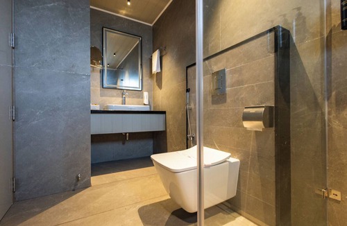 Alwaye Hotel | Paramount Residency