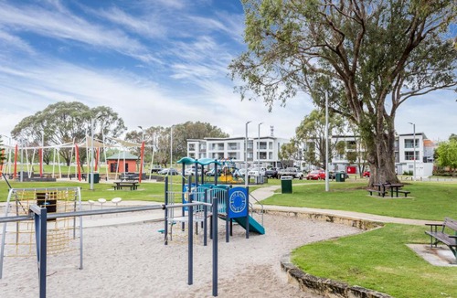 Rockingham Apartment | Parkview Suites 01