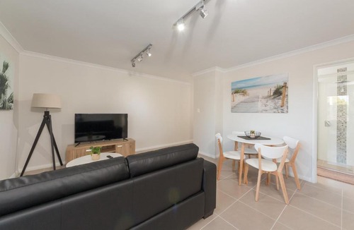 Rockingham Apartment | Parkview Suites 05