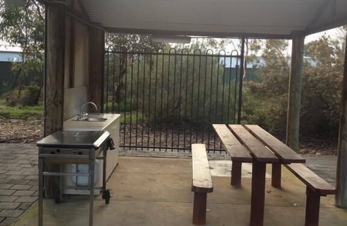 Parndana Apartment | Parndana Hotel