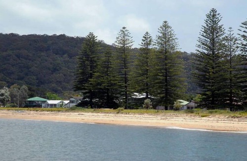 Patonga House | Patonga's Beach Haven