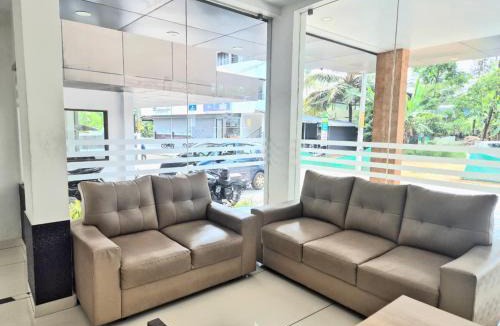 Alwaye Hotel | Paul Residency