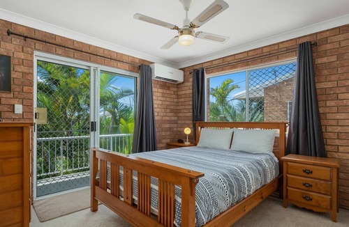 Woorim House | Paws & Waves Beachside Retreat