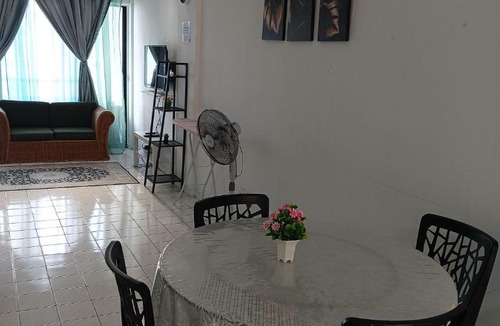Taman Haji Zainal Apartment | PD Seaview Corus Paradise Lagoon