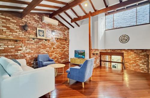 Bouvard House | Peaceful 3-Bed Stay Near the Coast
