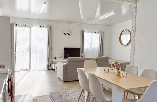 Brisbane Waterfront House | Peaceful Forest Retreat