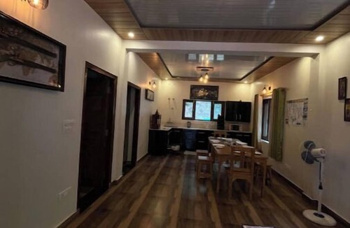 Ramgarh Bed & Breakfast | Peach Farm Stay