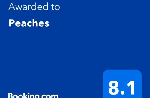 Kingscote Apartment | Peaches