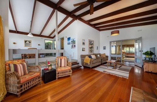 Flinders House | Pebble Views by Property Mums