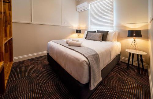 Toogoolawah Hotel | Peddlars Rest