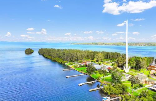 Dora Creek House | Pelican Paradise